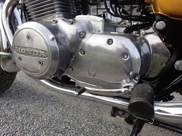 1025596-44 HONDA CB 750 - 1977
