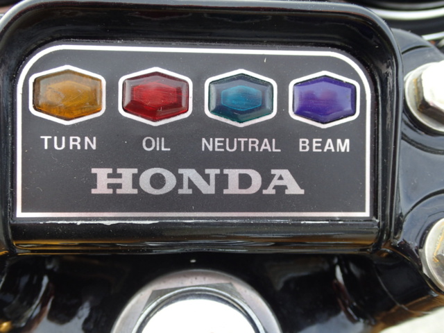 1025596-54 HONDA CB 750 - 1977