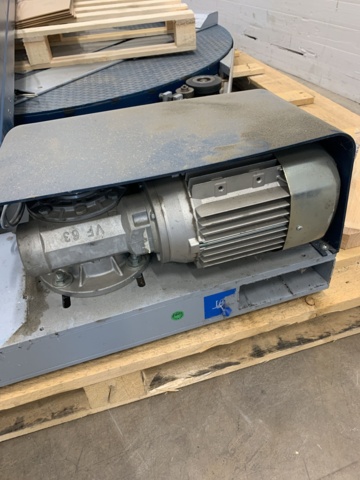 1025575-5 Automatic plastic machine Robopac Rotoplat TP 107 FRD, 2011