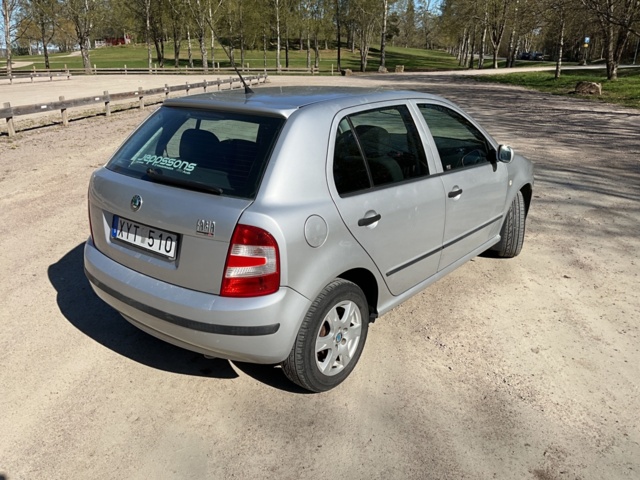 1001989-5 Skoda Fabia 1.2 - 2006