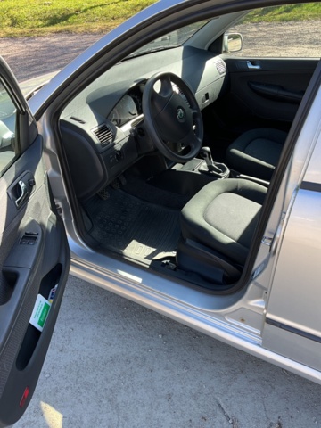 1001989-9 Skoda Fabia 1.2 - 2006