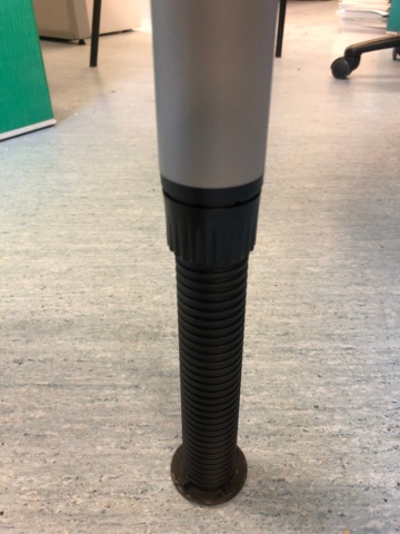 1025668-5 Martela työpöytä, hylly ja laatikosto - Ei pohjahintaa