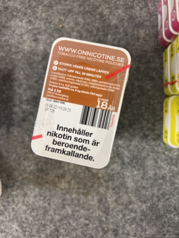 815006-24 Lots of snus, cigarettes and cigars