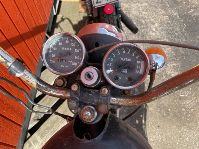 1023208-9 Yamaha AS3 73/74 unregistered