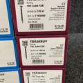 1025727-11 Sortiment med träskruv VSB