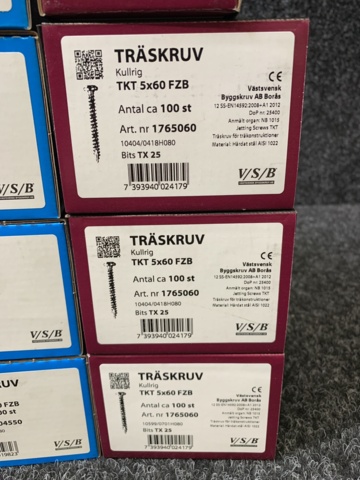 1025727-11 Sortiment med träskruv VSB