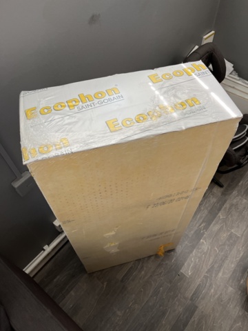 963301-10 Acoustic tiles, approx. 30 filled cartons (Rockfon & Ecophon)