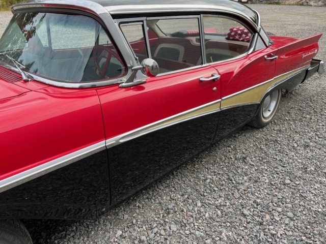 1026384-11 Ford Fairlane 500 Town Victoria 5.4 V8 - 1958