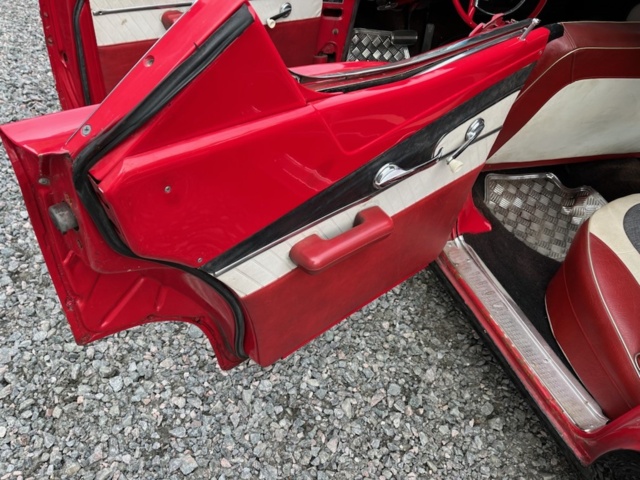 1026384-48 Ford Fairlane 500 Town Victoria 5.4 V8 - 1958