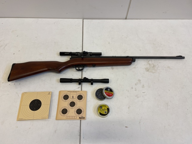 998547-1 Air rifle QB78 with scope