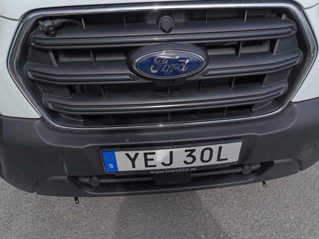 929115-18 Flakbil med Kran Ford Transit 2.0 EcoBlue -2020