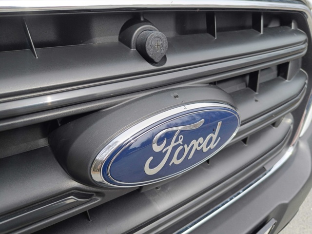 929115-21 Flakbil med Kran Ford Transit 2.0 EcoBlue -2020