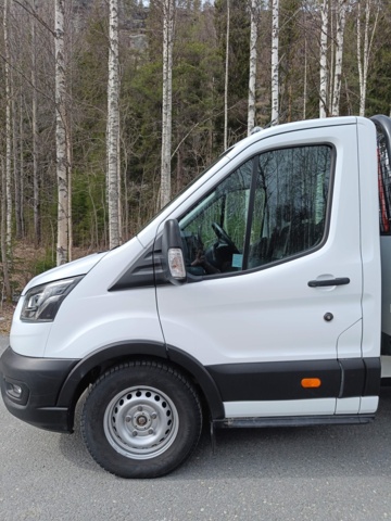 929115-27 Flakbil med Kran Ford Transit 2.0 EcoBlue -2020