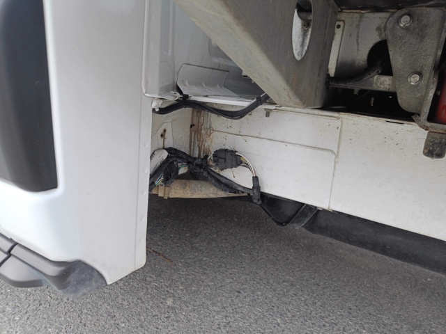 929115-37 Flakbil med Kran Ford Transit 2.0 EcoBlue -2020