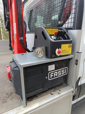 929115-78 Flakbil med Kran Ford Transit 2.0 EcoBlue -2020