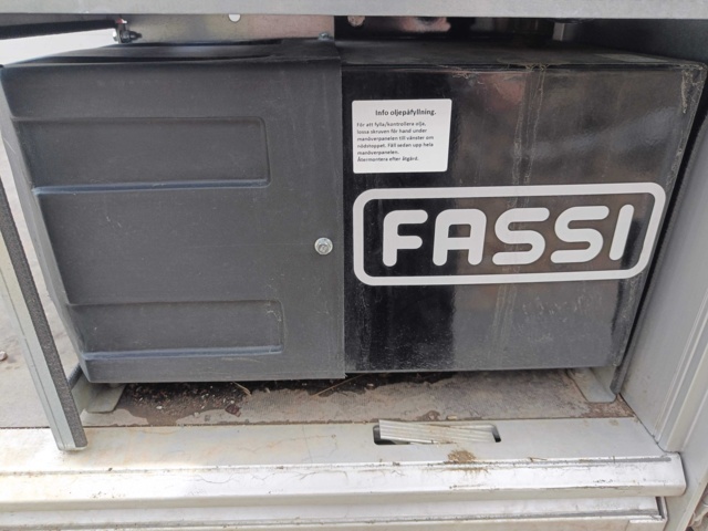 929115-81 Flakbil med Kran Ford Transit 2.0 EcoBlue -2020