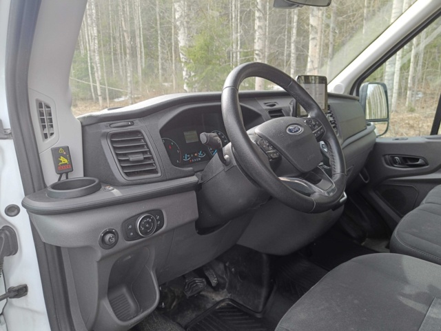 929115-112 Flakbil med Kran Ford Transit 2.0 EcoBlue -2020