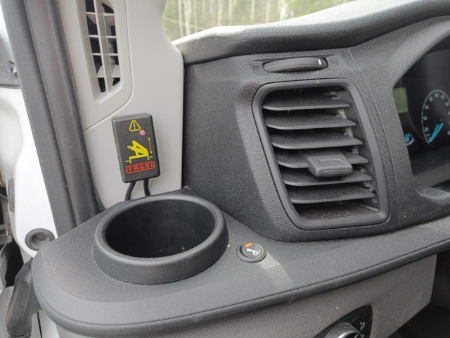 929115-116 Flakbil med Kran Ford Transit 2.0 EcoBlue -2020