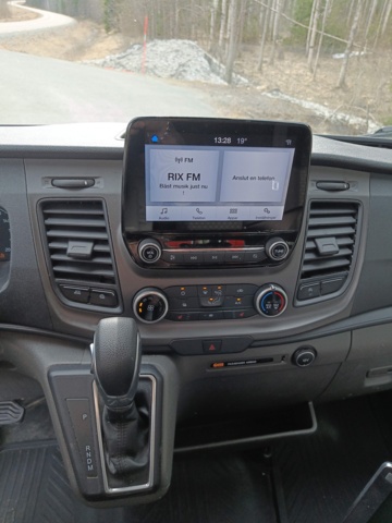 929115-117 Flakbil med Kran Ford Transit 2.0 EcoBlue -2020