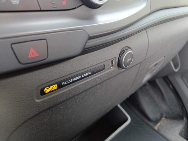 929115-121 Flakbil med Kran Ford Transit 2.0 EcoBlue -2020