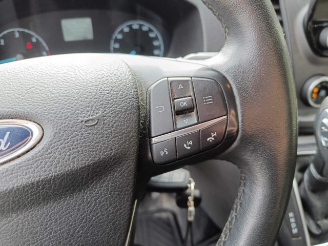 929115-124 Flakbil med Kran Ford Transit 2.0 EcoBlue -2020