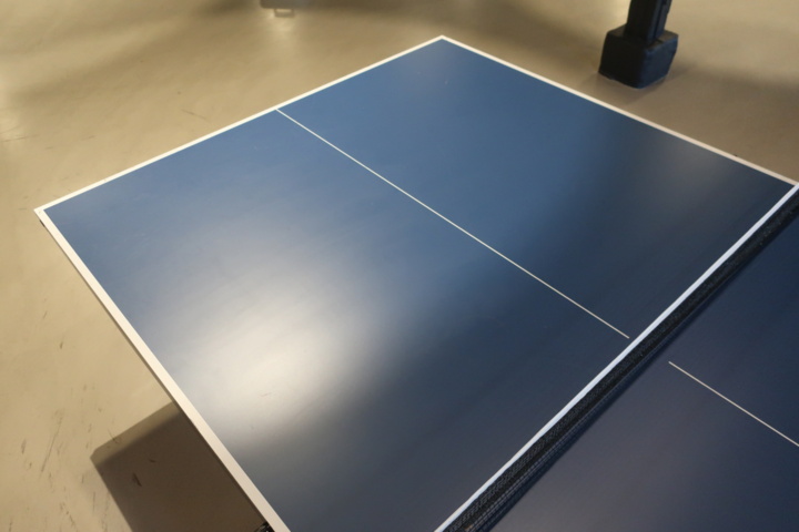 954702-7 Ping-pong table, Stiga ActionRoller and 10 racks, Yasaka