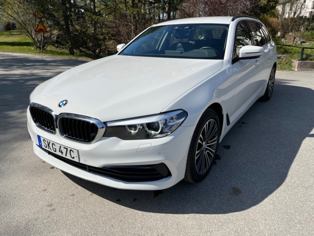 1026559-9 BMW 520d xDrive Touring - 2020