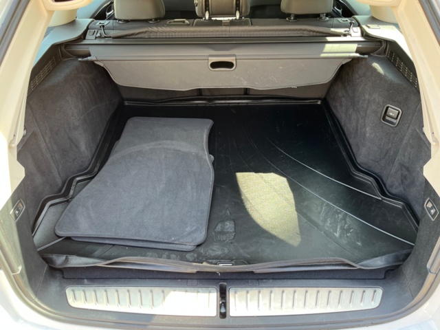 1026559-24 BMW 520d xDrive Touring - 2020
