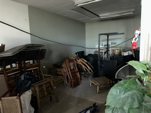 824955-20 1100 kvm konkurslager homestyling "Allt i ett objekt" Fyndmöjlighet