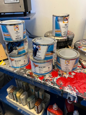 1026654-25 Paint box including paint system and wheel wash