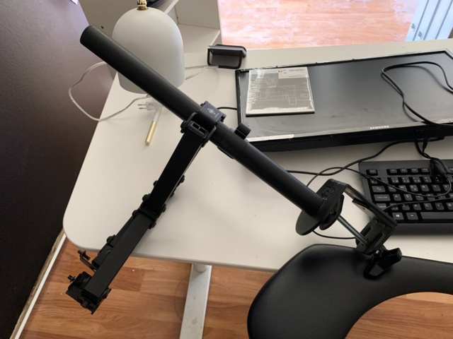 992917-8 Document shredder, label printer, computer screen, etc