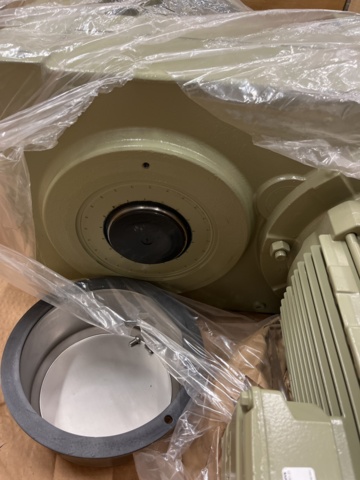 1012905-6 SEW Flat gear motor FAF87DRN112M4/TG/C/PT