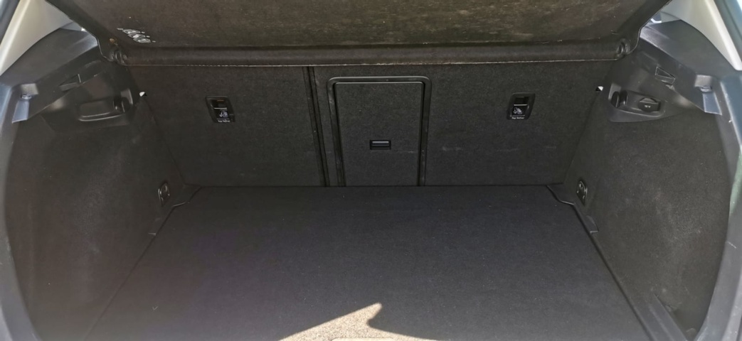 704137-22 Volkswagen e-Golf 24.2 kWh - 2015