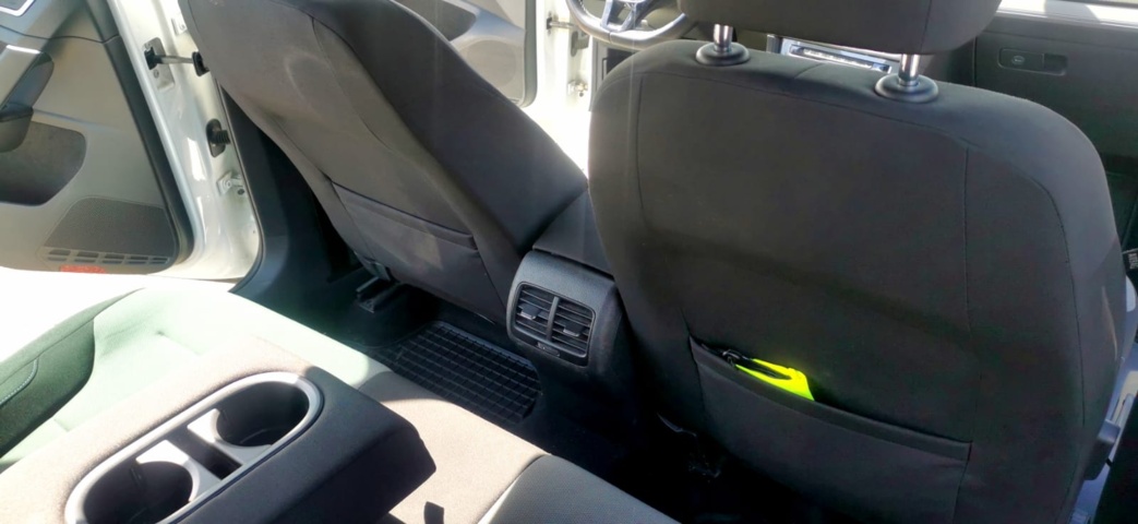 704137-26 Volkswagen e-Golf 24.2 kWh - 2015