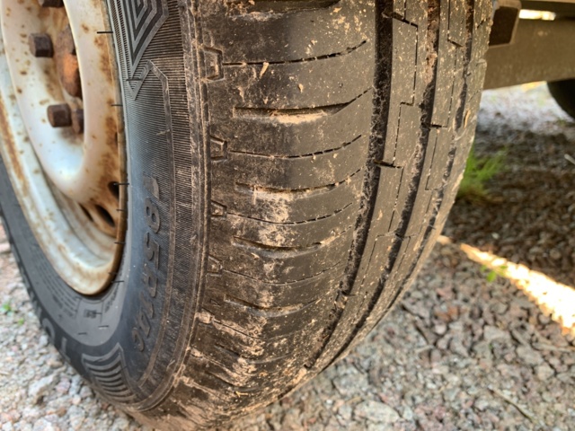 1027881-11 Cover trailer Thule 1000kg