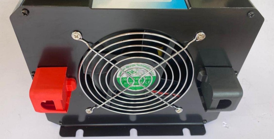 1027949-3 Inverter 5000 watt med ren sinusvåg