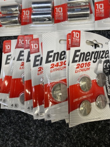 1028121-3 Assortment of batteries from Energizer