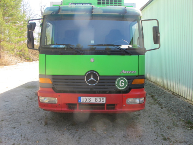 1028186-3 Mercedes-Benz Trucks Atego 5.1 PowerShift 2 - 2004