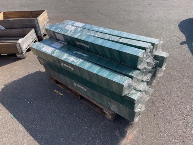 1025789-5 Plannja Chute L-1600m