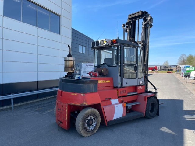 1007636-6 Counterweight truck Kalmar DCD 80-6H Freelift, - 2002