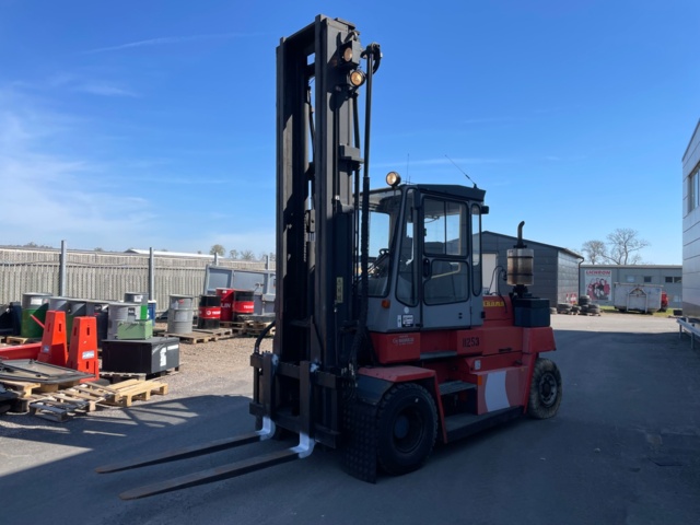 1007636-12 Counterweight truck Kalmar DCD 80-6H Freelift, - 2002