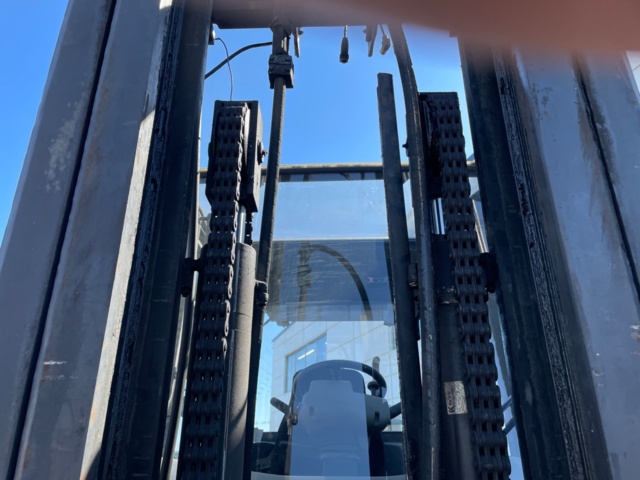 1007636-18 Counterweight truck Kalmar DCD 80-6H Freelift, - 2002