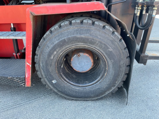 1007636-23 Counterweight truck Kalmar DCD 80-6H Freelift, - 2002