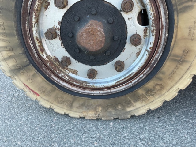 1007636-35 Counterweight truck Kalmar DCD 80-6H Freelift, - 2002