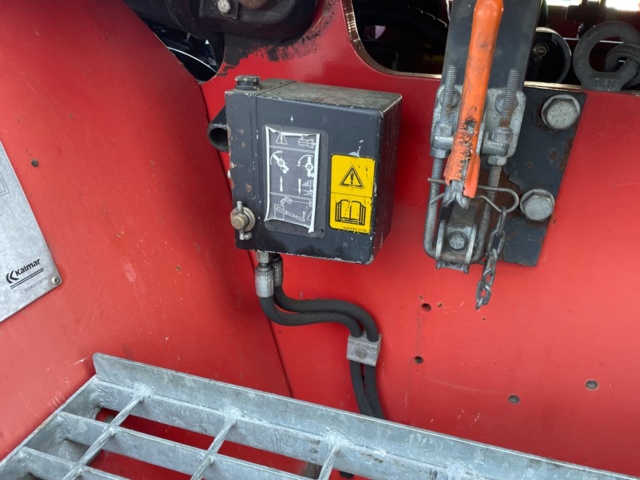 1007636-44 Counterweight truck Kalmar DCD 80-6H Freelift, - 2002