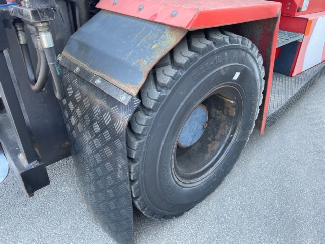 1007636-46 Counterweight truck Kalmar DCD 80-6H Freelift, - 2002