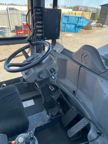 1007636-77 Counterweight truck Kalmar DCD 80-6H Freelift, - 2002