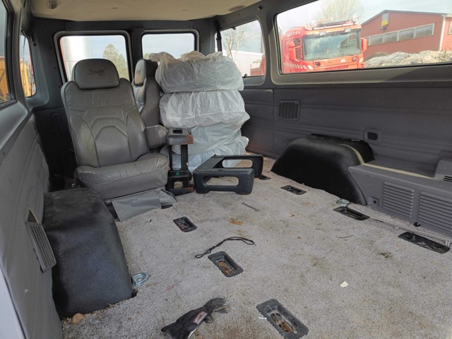 929122-53 Dodge Ram Van B 3500 -1999 Repair item