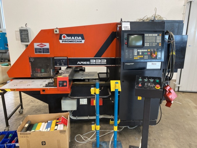 1024560-2 Punching machine Amada Aries 222