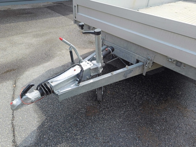 888371-9 Rejält 3-axligt släpvagn Westbay /  Adam 15 Agados 2500kg - 2020